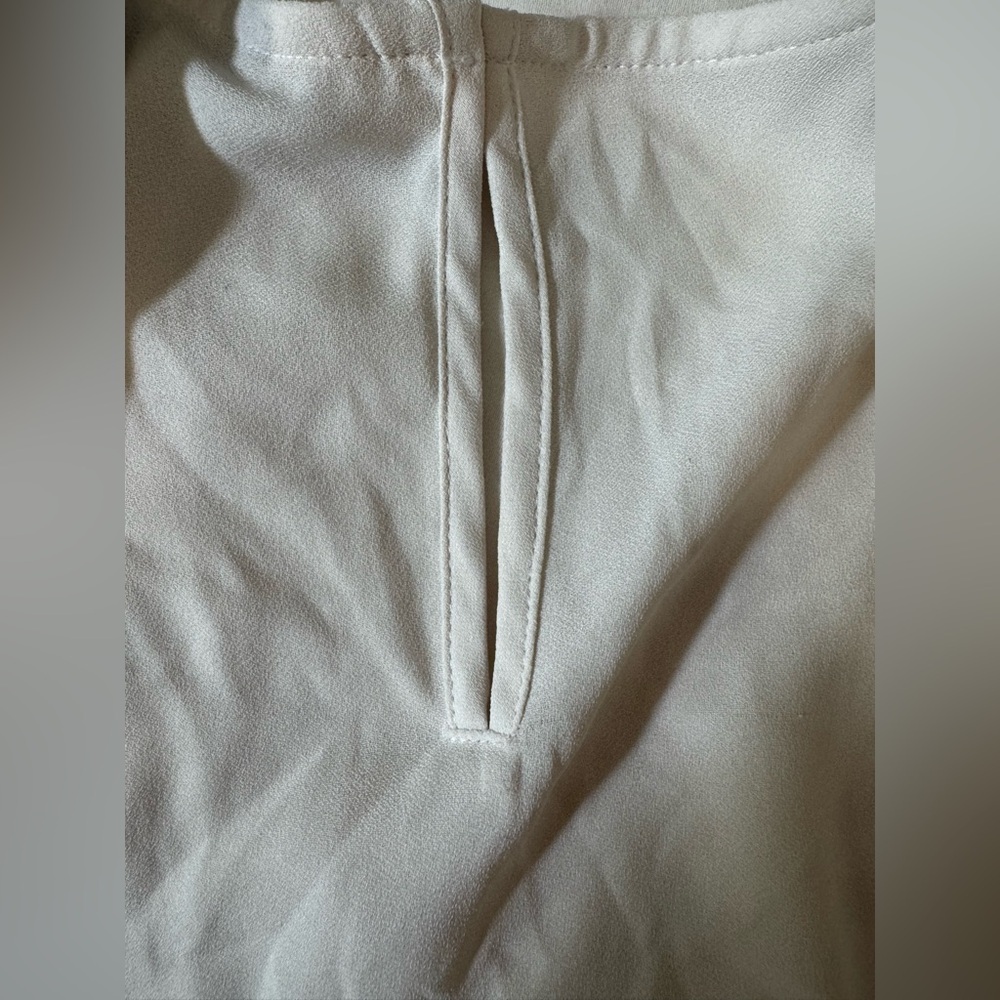 Express Cream Sleeveless Blouse with Shoulder Embellishments - Picture 4 of 6